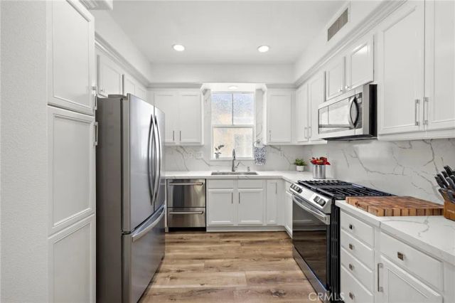 80 Hinterland, Ladera Ranch, CA 92694