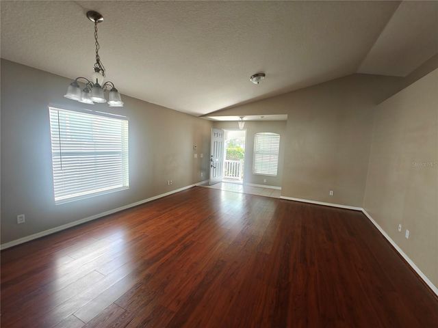8225 SUMMER WOOD LANE, Riverview, FL 33578