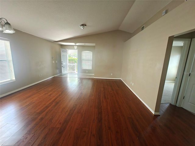 8225 SUMMER WOOD LANE, Riverview, FL 33578