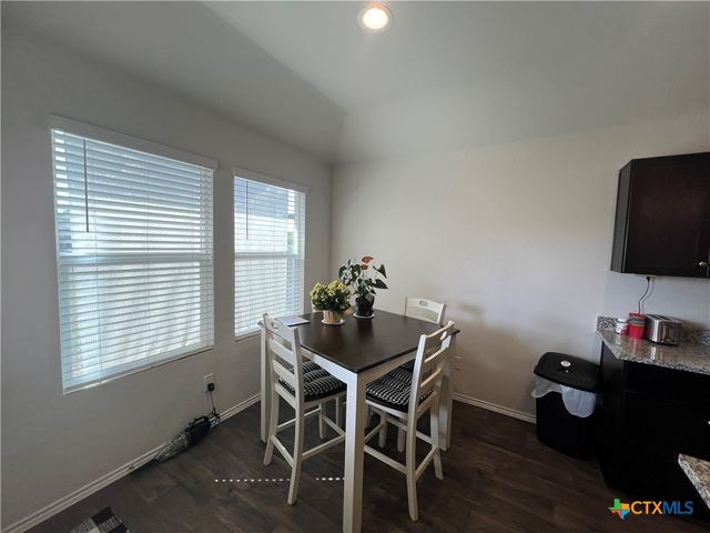 809 Margay Loop, Seguin, TX 78155