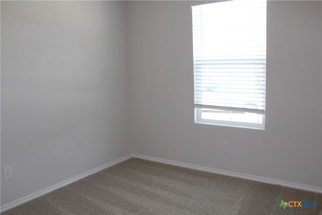 809 Margay Loop, Seguin, TX 78155