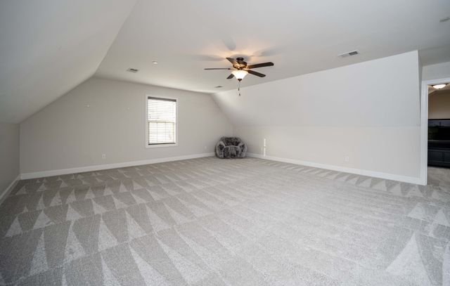 1130 Spring Creek Dr, Murfreesboro, TN 37129