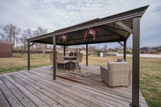 1130 Spring Creek Dr, Murfreesboro, TN 37129