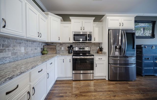 1130 Spring Creek Dr, Murfreesboro, TN 37129