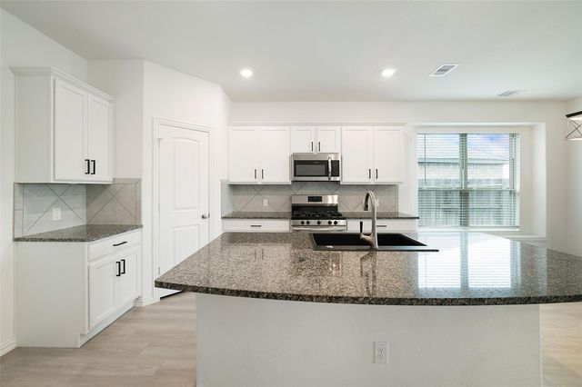 20219 Creekdale Bend Drive Drive, Cypress, TX 77433