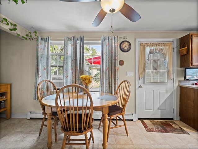 106 Lundberg St 6, Lowell, MA 01852