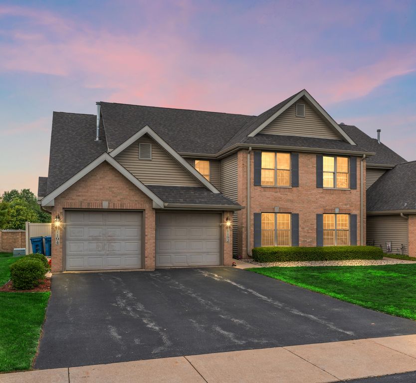 1192 Timberwood Lane, Schererville, IN 46375