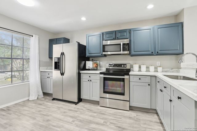 3654 Candlehead, San Antonio, TX 78244