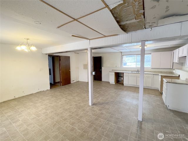 416 W Ash Street, Waterville, WA 98858