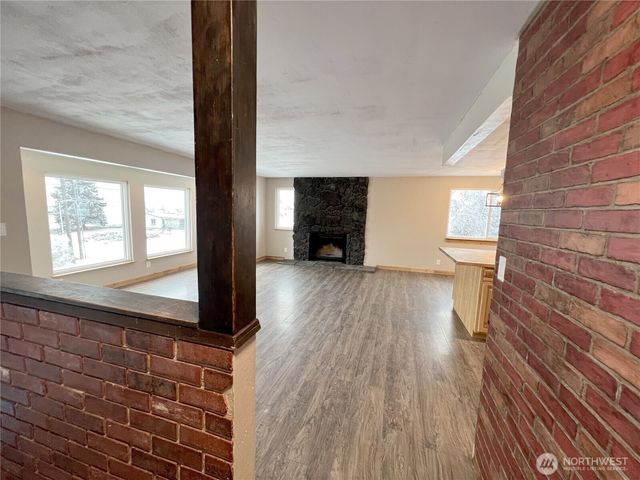 416 W Ash Street, Waterville, WA 98858