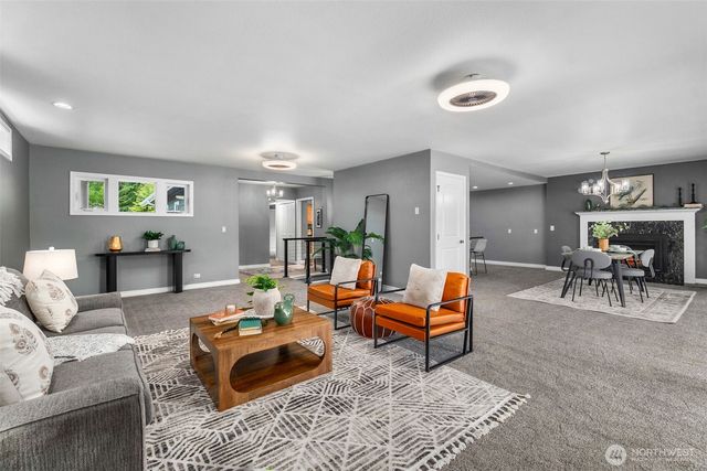 1033 Summit Lake Circle NW, Olympia, WA 98502