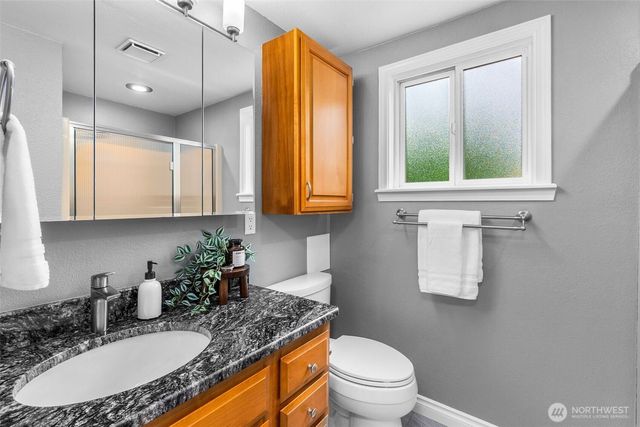 1033 Summit Lake Circle NW, Olympia, WA 98502