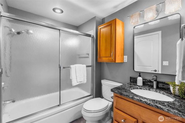 1033 Summit Lake Circle NW, Olympia, WA 98502