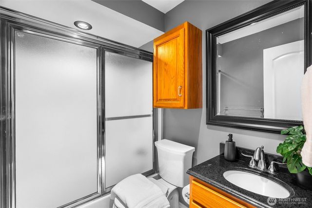 1033 Summit Lake Circle NW, Olympia, WA 98502
