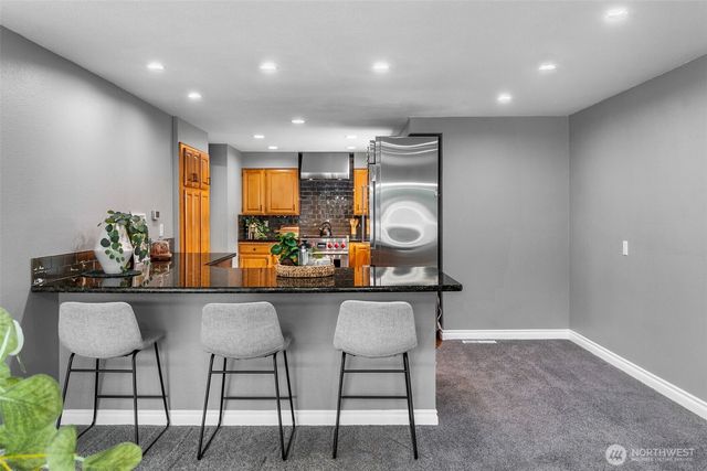 1033 Summit Lake Circle NW, Olympia, WA 98502