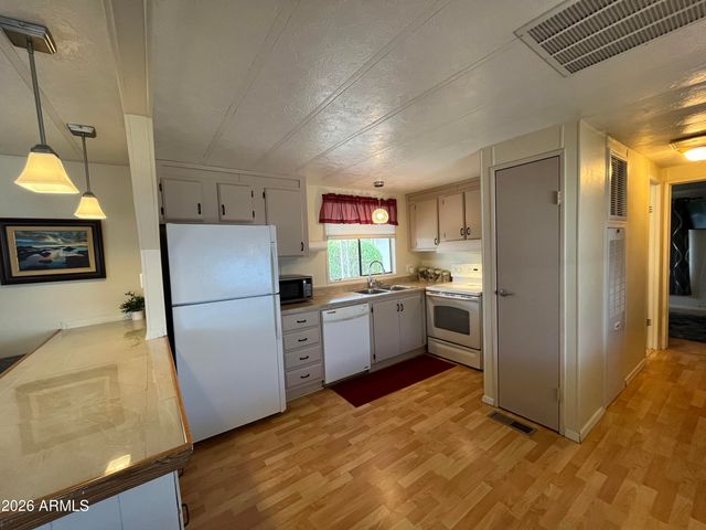 11596 W SIERRA DAWN Boulevard 350, Surprise, AZ 85378