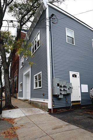 149 Washington St 1, Haverhill, MA 01832