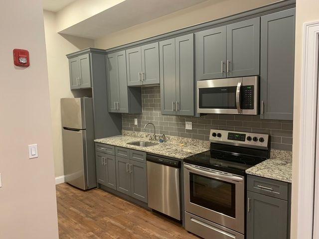 149 Washington St 1, Haverhill, MA 01832