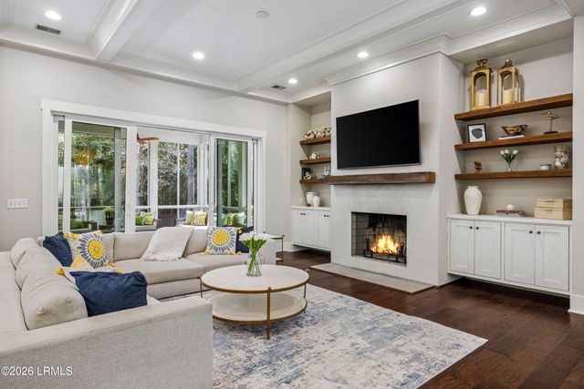 38 Governors Lane, Hilton Head Island, SC 29928