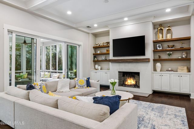 38 Governors Lane, Hilton Head Island, SC 29928