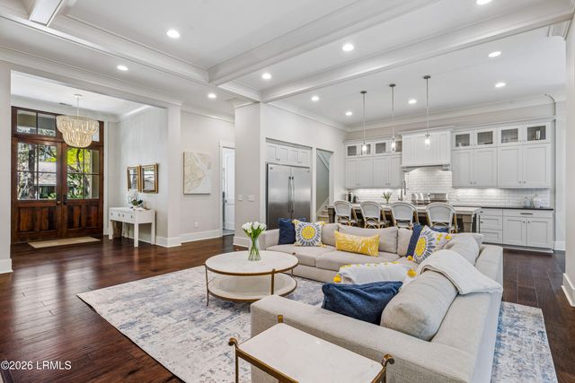 38 Governors Lane, Hilton Head Island, SC 29928