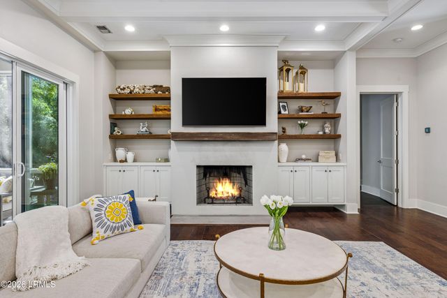 38 Governors Lane, Hilton Head Island, SC 29928