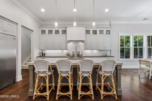 38 Governors Lane, Hilton Head Island, SC 29928