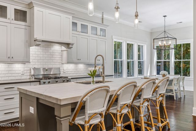 38 Governors Lane, Hilton Head Island, SC 29928