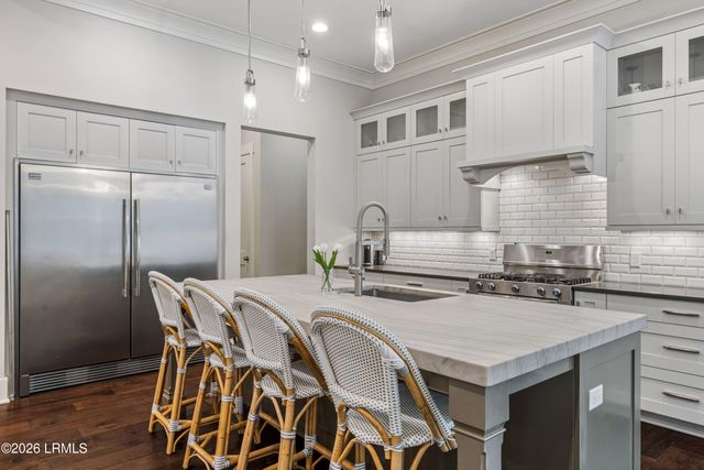 38 Governors Lane, Hilton Head Island, SC 29928