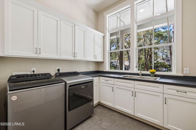 38 Governors Lane, Hilton Head Island, SC 29928