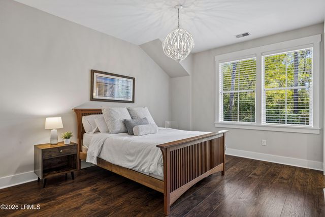 38 Governors Lane, Hilton Head Island, SC 29928