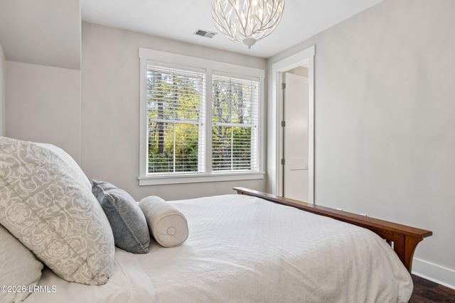 38 Governors Lane, Hilton Head Island, SC 29928