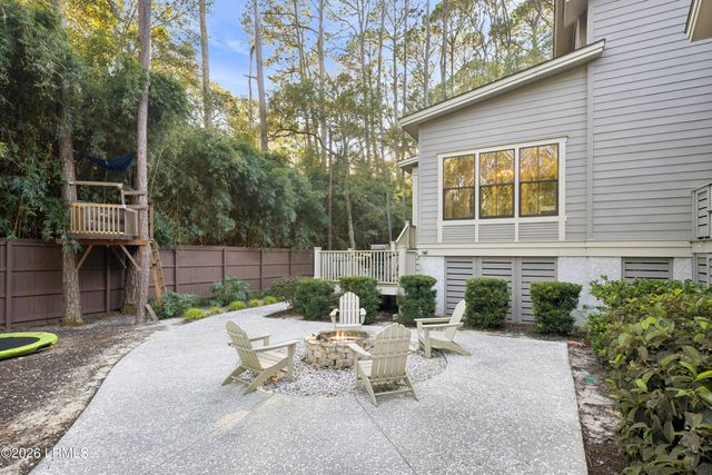 38 Governors Lane, Hilton Head Island, SC 29928