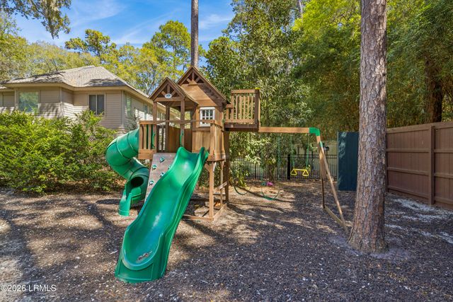 38 Governors Lane, Hilton Head Island, SC 29928