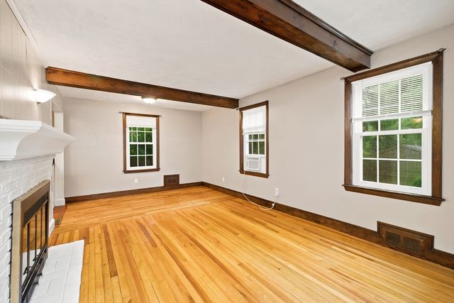 134 Federal St, Weymouth, MA 02188