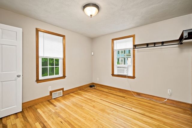 134 Federal St, Weymouth, MA 02188