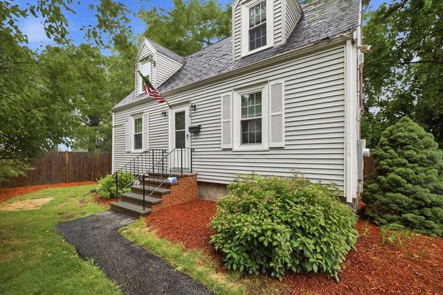134 Federal St, Weymouth, MA 02188