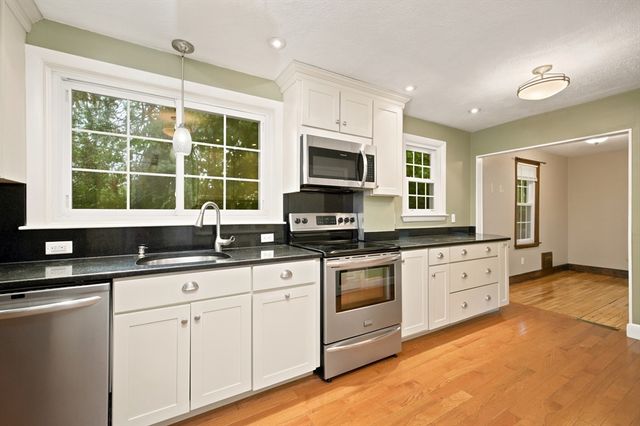 134 Federal St, Weymouth, MA 02188
