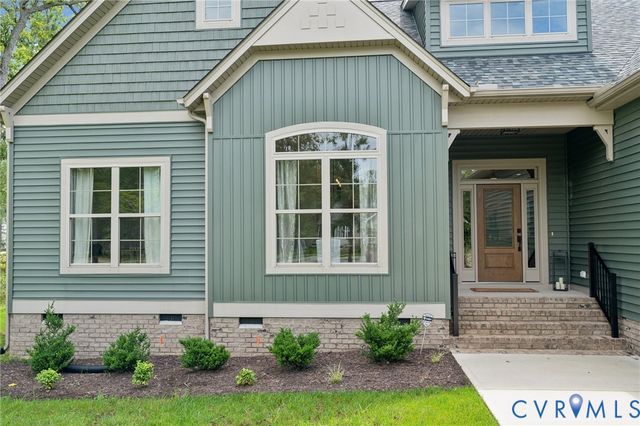 7751 Dandridge Dr, Quinton, VA 23141