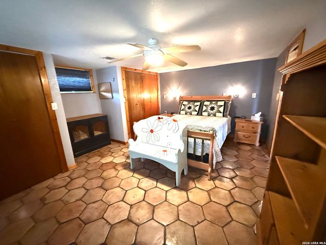 97 Live Oak, Brackettville, TX 78832