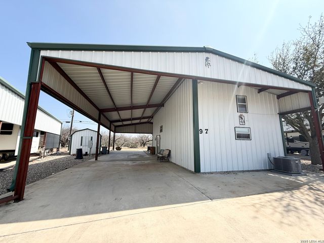 97 Live Oak, Brackettville, TX 78832