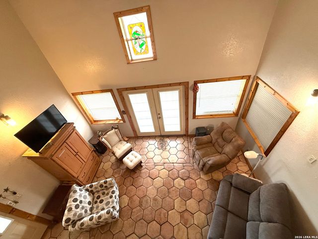 97 Live Oak, Brackettville, TX 78832