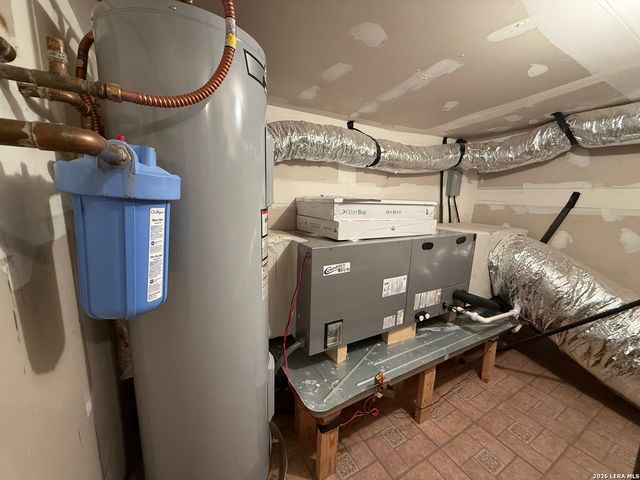 97 Live Oak, Brackettville, TX 78832