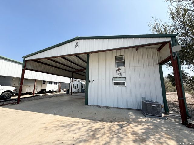 97 Live Oak, Brackettville, TX 78832