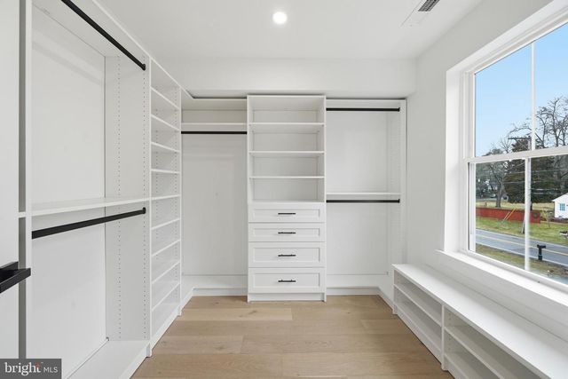 14 CHURCHVILLE LN, Churchville, PA 18966