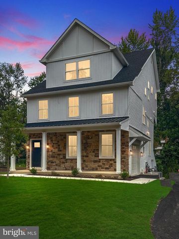 14 CHURCHVILLE LN, Churchville, PA 18966