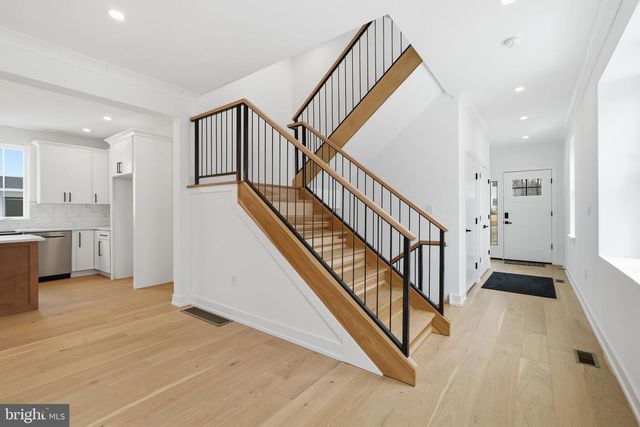 14 CHURCHVILLE LN, Churchville, PA 18966