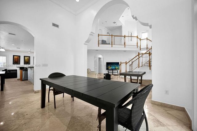 11233 NW 71st Ter, Doral, FL 33178