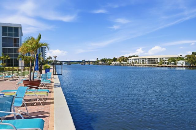 2008 S Federal Highway 101, Boynton Beach, FL 33435