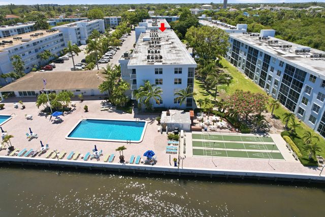 2008 S Federal Highway 101, Boynton Beach, FL 33435